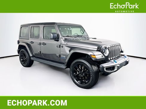 Used 2023 Jeep Wrangler Unlimited Sahara AWD/4WD image 1