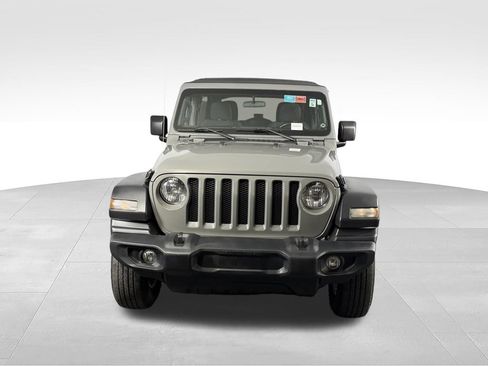 Used 2021 Jeep Wrangler Unlimited Sport AWD/4WD image 5