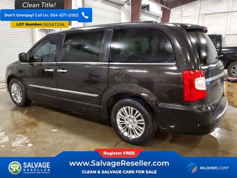 Used 2015 Chrysler Town & Country Touring-L w/ Driver Convenience Group FWD image 3