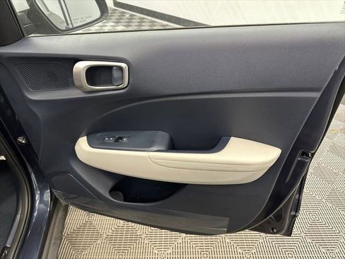 New 2026 Hyundai Venue SEL image 14