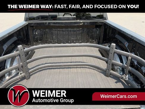 Used 2020 RAM 1500 Laramie w/ Sport Appearance Package AWD/4WD image 11
