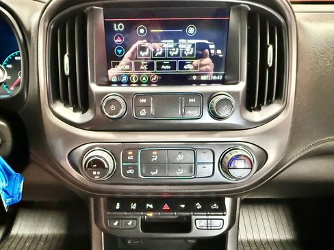 Used 2021 GMC Canyon AT4 AWD/4WD image 29