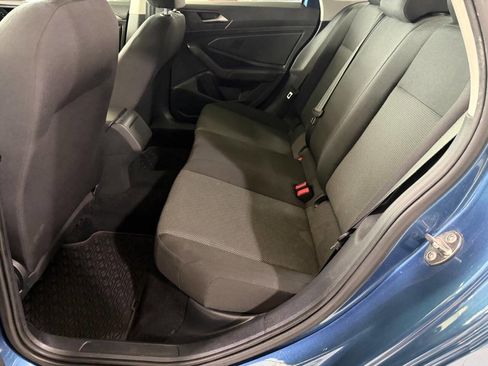 Used 2020 Volkswagen Jetta SE image 22