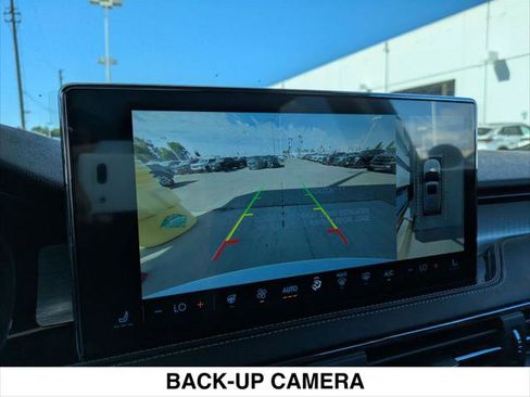 New 2025 Lincoln Corsair FWD w/ Equipment Group 101A image 11