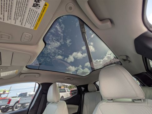 Used 2021 Ford Mustang Mach-E Premium image 21