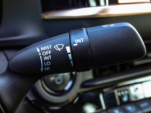 Used 2024 Toyota Crown XLE image 27