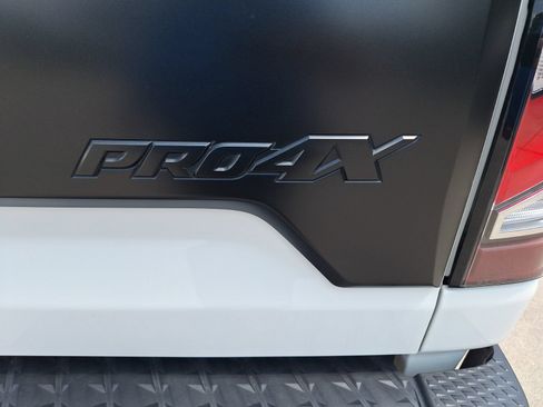 Used 2023 Nissan Titan PRO-4X w/ Pro-4x Utility Package AWD/4WD image 12