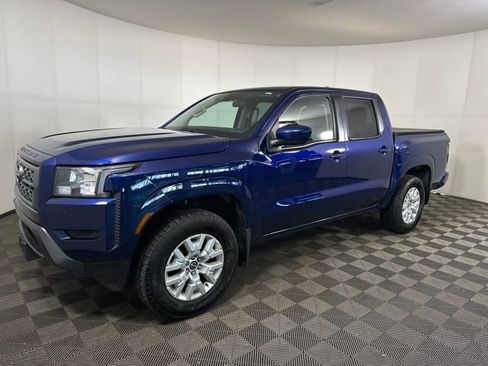 Used 2022 Nissan Frontier SV w/ Technology Package image 7