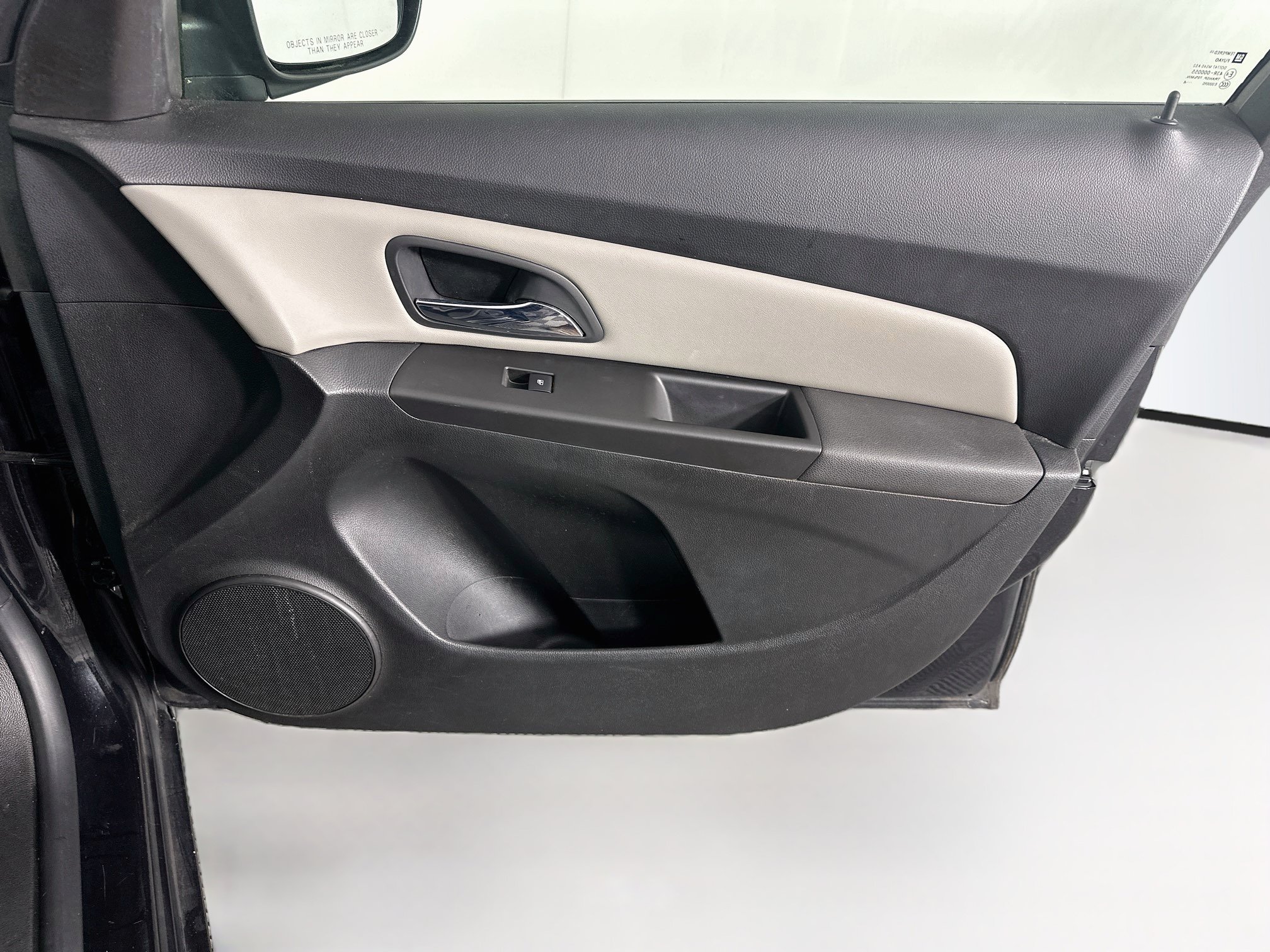 Used 2014 Chevrolet Cruze LS FWD image 29