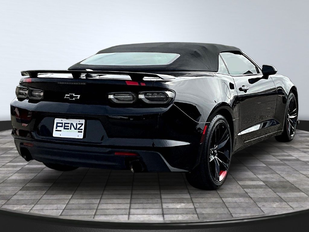 Used 2021 Chevrolet Camaro LT w/ Redline Edition RWD image 7