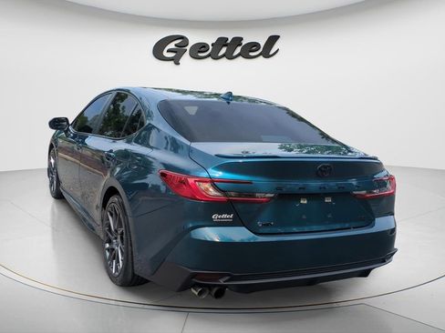 Certified 2025 Toyota Camry SE w/ Convenience Package image 6