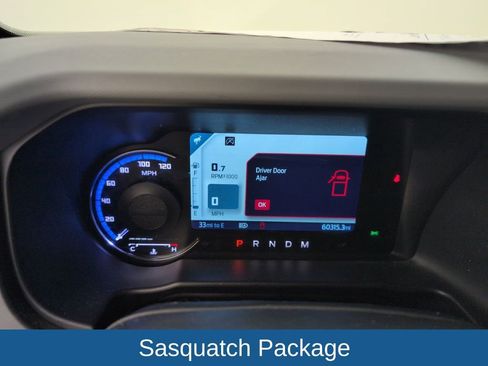 Used 2021 Ford Bronco Badlands image 26