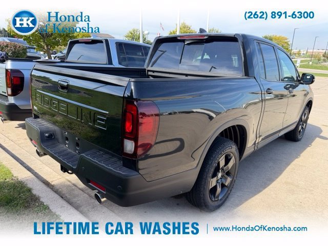 Used 2026 Honda Ridgeline Black Edition image 2