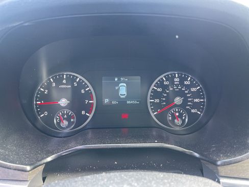 Used 2022 Kia Telluride EX w/ EX Premium Package image 6