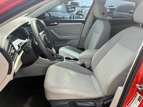 Used 2019 Volkswagen Jetta S w/ Driver Assistance Package FWD image 15