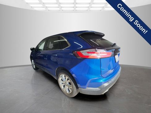Used 2022 Ford Edge Titanium w/ Equipment Group 301A AWD/4WD image 5