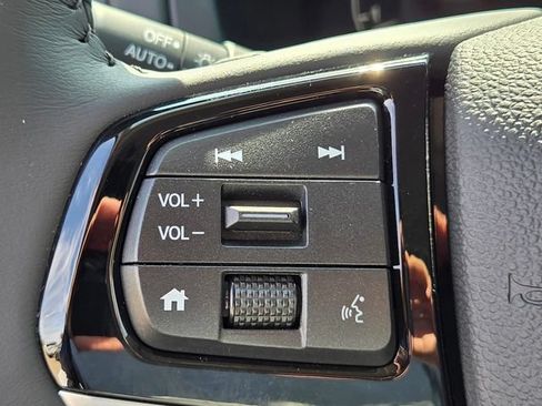 Certified 2026 Honda Odyssey Touring image 17