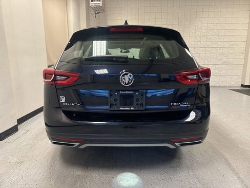 Used 2018 Buick Regal Essence w/ Driver Confidence Package #1 image 44