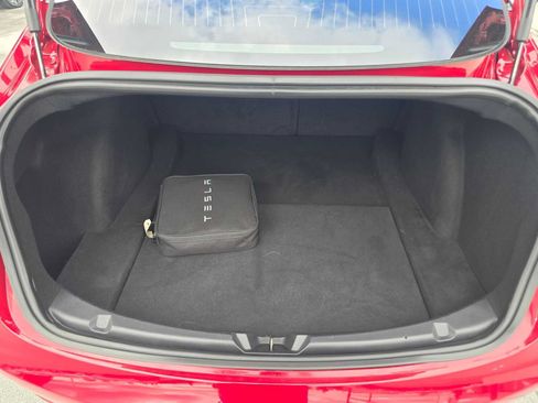 Used 2018 Tesla Model 3 Long Range RWD image 14