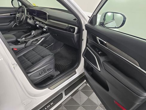 Used 2025 Kia Telluride SX Prestige X-Line image 21