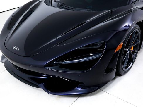 Used 2024 McLaren 750S Spider RWD image 27