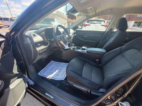 Used 2021 Nissan Sentra SV w/ Trunk Package FWD image 9
