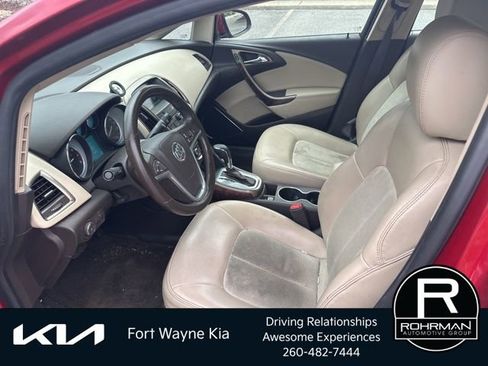 Used 2014 Buick Verano FWD image 10