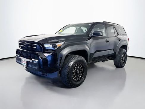 Used 2025 Toyota 4Runner SR5 AWD/4WD image 2