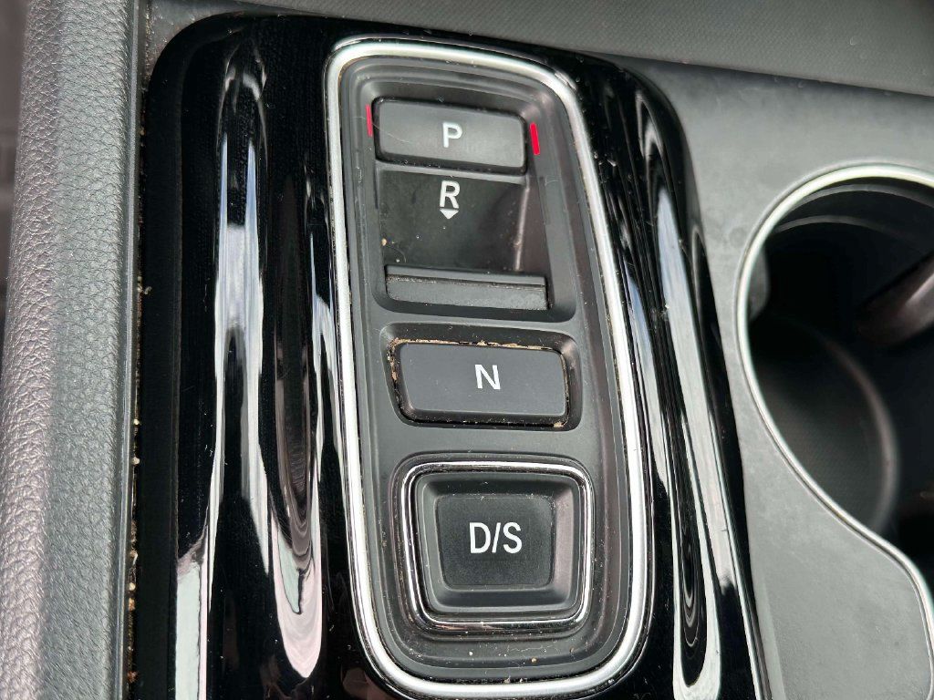 Used 2023 Honda Pilot Sport image 24