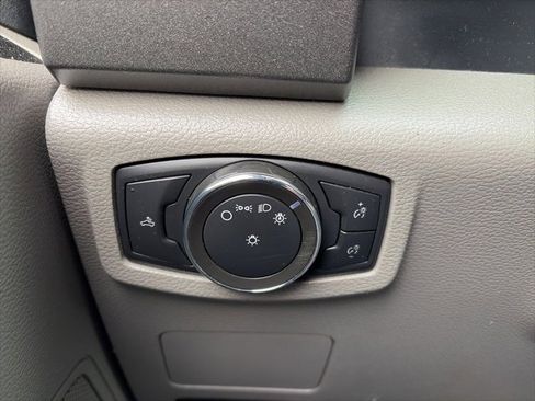 Used 2018 Ford F350 XL image 21
