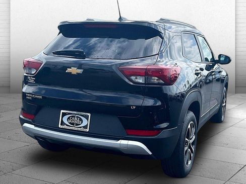 Used 2025 Chevrolet TrailBlazer LT AWD/4WD image 14