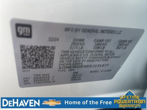 Used 2025 Chevrolet Traverse LT FWD image 30
