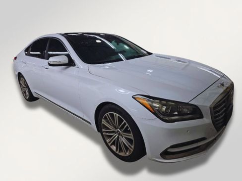 Used 2018 Genesis G80 3.8 w/ Option Group 02 image 2