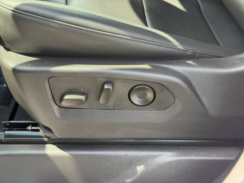 Used 2024 Chevrolet Silverado 1500 LTZ w/ LTZ Convenience Package II AWD/4WD image 16