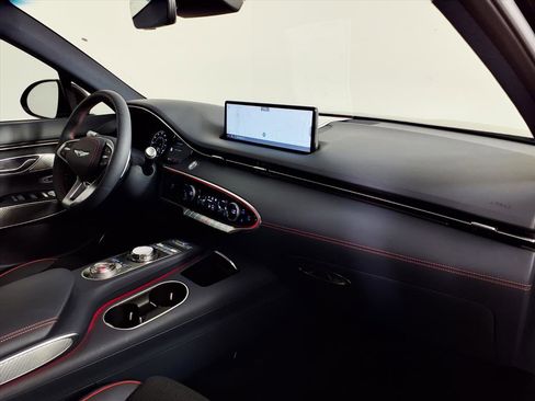 Certified 2025 Genesis GV70 3.5T Sport image 9