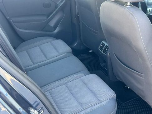 Used 2011 Volkswagen Golf TDI FWD image 15