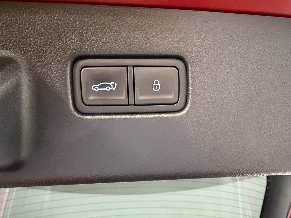Used 2023 Genesis GV60 Advanced AWD/4WD image 22