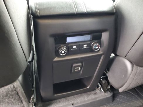 Used 2022 Chevrolet Traverse LT w/ LPO, Floor Liner Package image 30