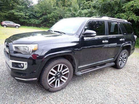 Certified 2023 Toyota 4Runner Limited AWD/4WD image 7