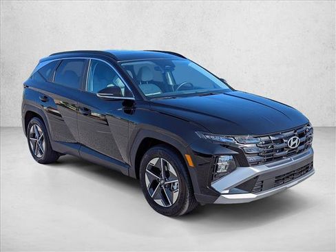 Certified 2026 Hyundai Tucson SEL FWD image 3