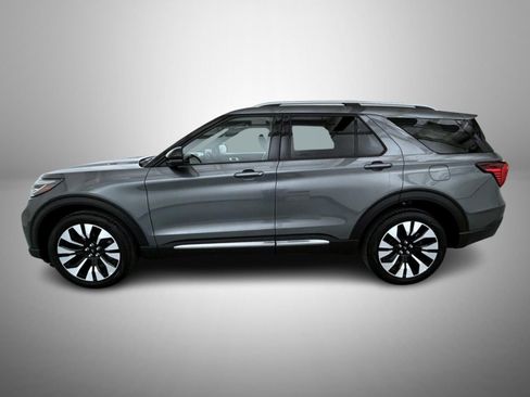 Used 2025 Ford Explorer Platinum w/ LUX Leather Package image 8