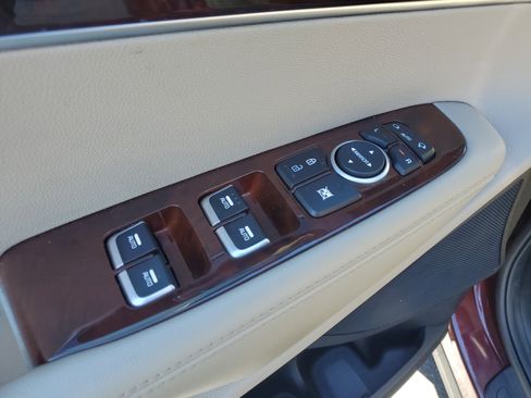 Used 2017 Kia Sorento EX w/ EX V6 Premium Package image 14