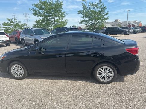 Used 2018 Subaru Impreza 2.0i Premium w/ Eyesight & BSD & Rcta AWD/4WD image 22