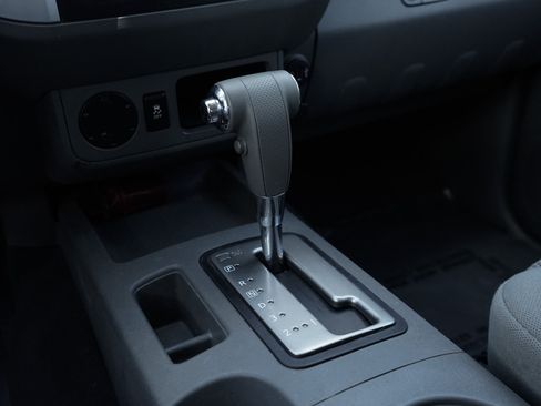 Used 2019 Nissan Frontier SV RWD image 17