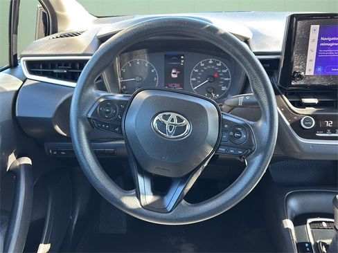 Used 2023 Toyota Corolla LE image 24