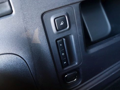 Used 2025 Ford Expedition Active image 20