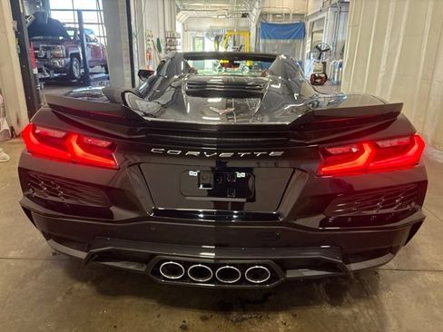 Used 2023 Chevrolet Corvette Z06 w/ Chrome Exterior Badge Package RWD image 11