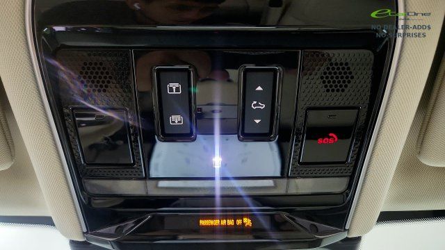 Used 2024 Land Rover Range Rover SE AWD/4WD image 71