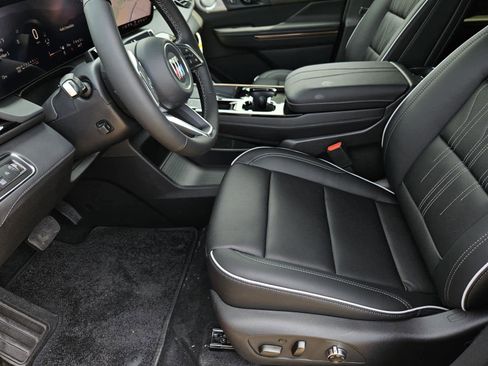 New 2026 Buick Enclave Avenir w/ Super Cruise Package image 19