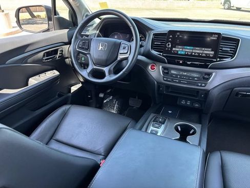 Used 2025 Honda Ridgeline RTL image 14